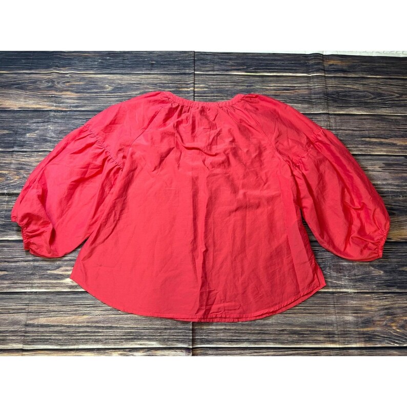 Tommy Bahama Peasant Blouse Womens M Coral Red Cotton Silk Balloon Sleeve Top image 3