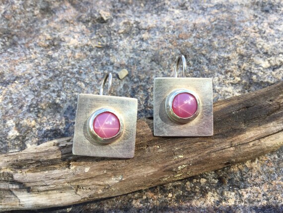 Linde star sapphire best sale earrings