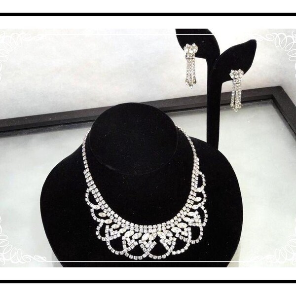 Elegant Weiss Demi - Vintage Rhinestone Necklace and Matching Weiss Clip On Earrings -   Demi-2640a-121012000