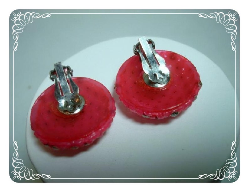 Criss Cross Pink Rhinestone clip on Button Earrings E380a-04081200
