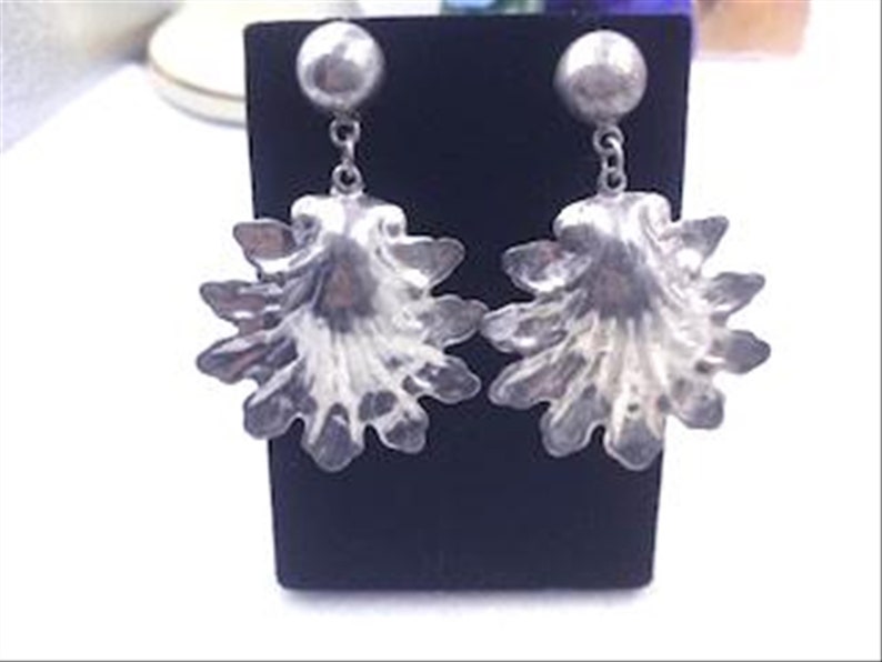Vintage E-8083a-110819015 Definately a Big WoWzer Sterling Pierced Earrings