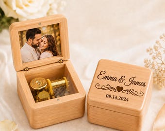 Custom Engraved Personalized Wooden Music Box | Couples Romantic Anniversary Gift For Wife | Love keepsake, Christmas and Valentine Gift
