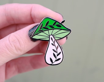 Green Mushroom enamel pin, Mushroom pin badge, cottagecore badge, hard enamel fungus pin, woodland pin