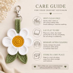 Crochet Flower Keychain Pattern PDF, Daisy Keychain Crochet Tutorial, Flower Bag Charm, Amigurumi Floral Keyring, Beginner Friendly