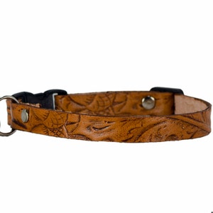 Embossed Cat Tag Collar, Breakaway Cat Collar, Leather Cat Collar, Custom Cat Collar, Pet Collar, Cat Nametag, 3/8 Inch Wide Cat Collar