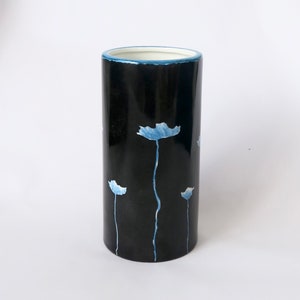 Vase black & blu, hand painted and signed, unique piece, made in France, free shipping to U.E