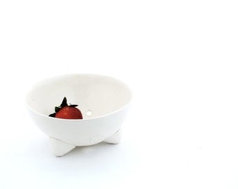 Three Footed Porcelain Berry Bowl