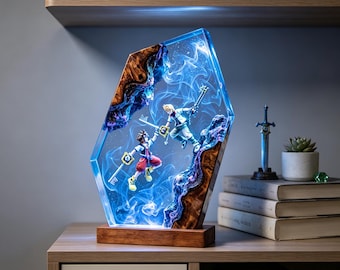 Lampada in resina personalizzata ispirata a Kingdom Hearts, con la battaglia tra Sora e Roxas, decorazione fantasy a tema videogioco, regalo per i fan.