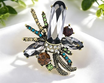Vintage Multicolor Crystal Dragonfly Brooch Antique Gold Insect Pin