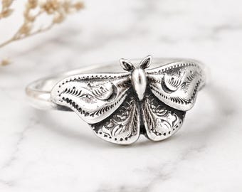 Silver Moth Ring, Engraved Vintage Insect, Nature Boho Jewelry