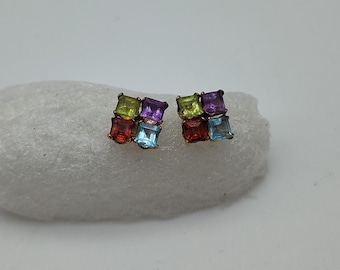 Pendientes vintage de oro de 10 quilates con forma de Y, cuadrados, con piedras preciosas verdes, azules, rojas y moradas.