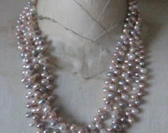 3 Strand Oval Pearl Grey Pink White 14K Yellow Gold Clasp Necklace Karat KT Solid Vintage 19.25 inches