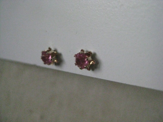 14K Pink Stone Stud Yellow Gold Earrings Vintage … - image 3