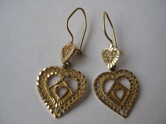 14K Heart Filigree Dangle Yellow Gold Earrings Vi… - image 4