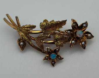 Antique 10K Opal Pearl Flower Yellow Gold Brooch Pin Lapel