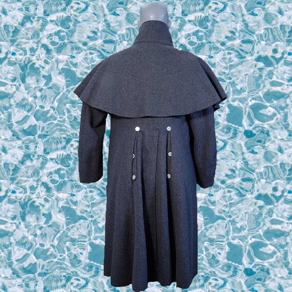 Men's Victorian Military Cape Coat, Grey Wool Greatcoat, Steampunk Gothic Overcoat