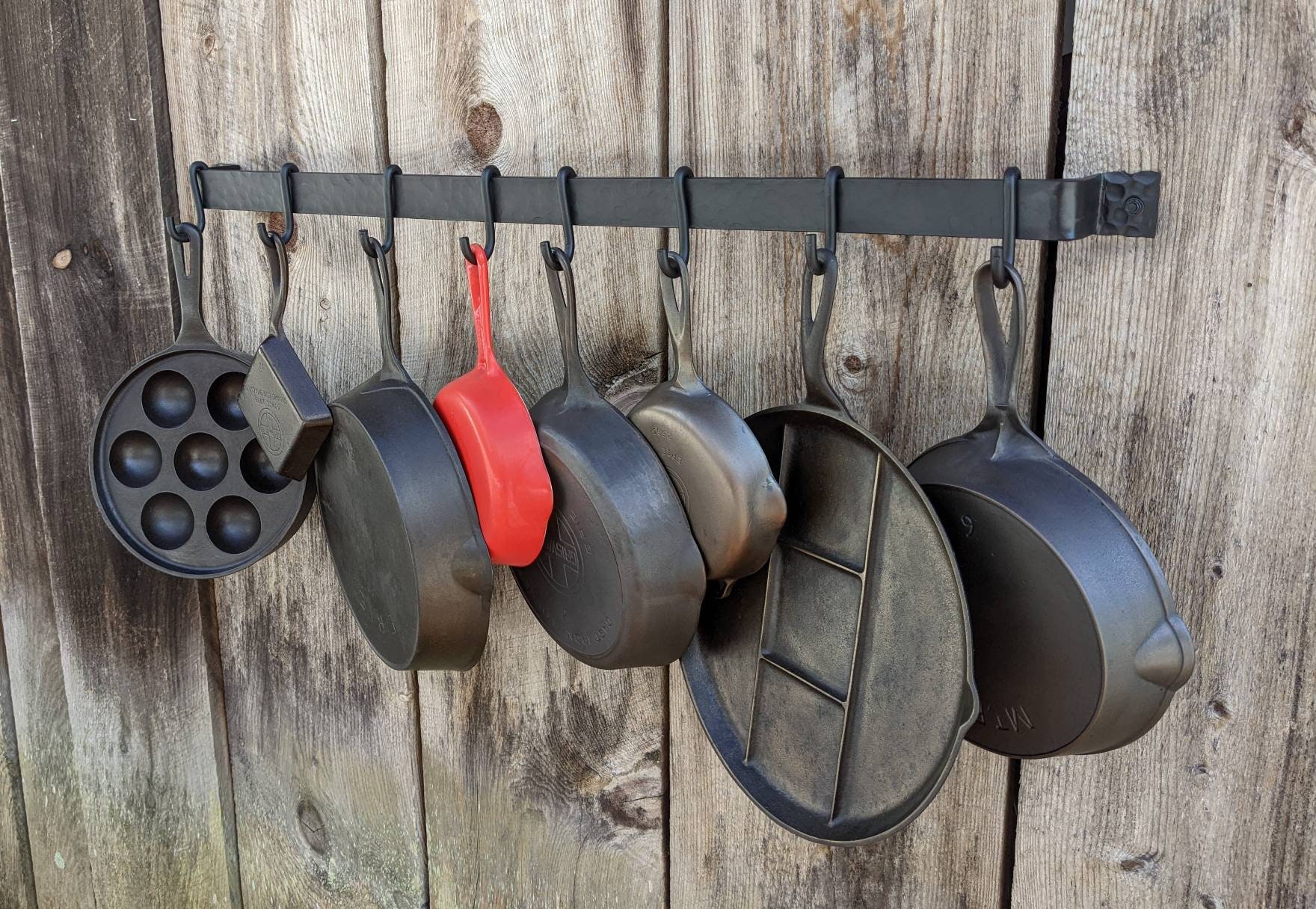 How to Build a Cast Iron Wall Rack