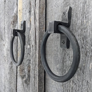 Large 5&quot; Diameter Hand Forged Round Ring Handles