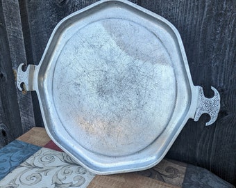 Vintage Cast Aluminum 13" Octagonal Serving Platter or Tray Guardian Service Hammer Finish. Use for baking, pizza, charcuterie and more!