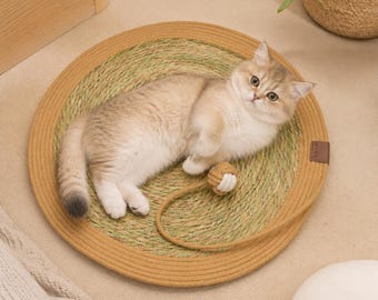 Natural Seagrass Cat Toy Mat, Handmade Woven Cat Scratcher Pad, Interactive Cat Play Mat with Ball, Eco Friendly Cat Bed for Indoor Cats