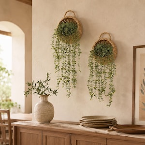 Rieten muurmand van wilgenhout met faux eucalyptus, boho hangende plantenbak voor boerderijdecor