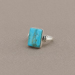 Bague en turquoise Kingman naturelle, bague rectangulaire en argent sterling, bague bohème ornée d'une pierre précieuse, bague artisanale en argent, cadeau pour épouse