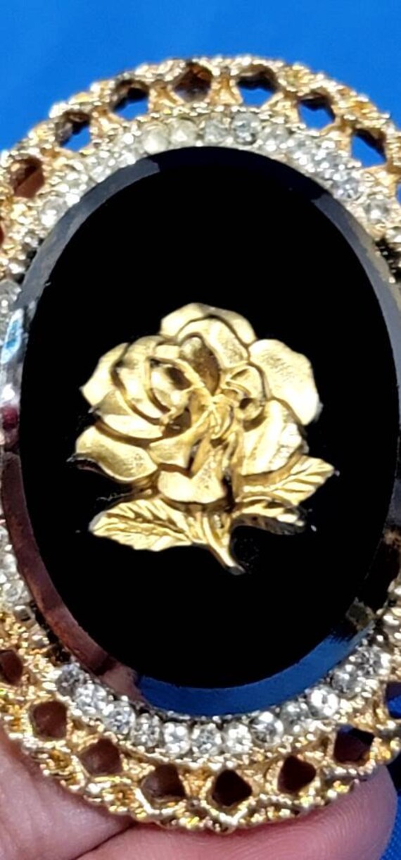 60's Victorian Brooch Cameo Style Gold Rose Pin L… - image 3