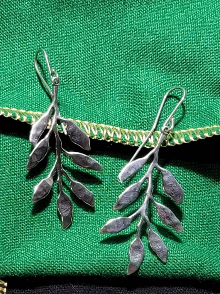James Avery Leaf Earrings RETIRED Rare Avery Silver Cascading Leaves Earrings Free Shipping Etsy Finland