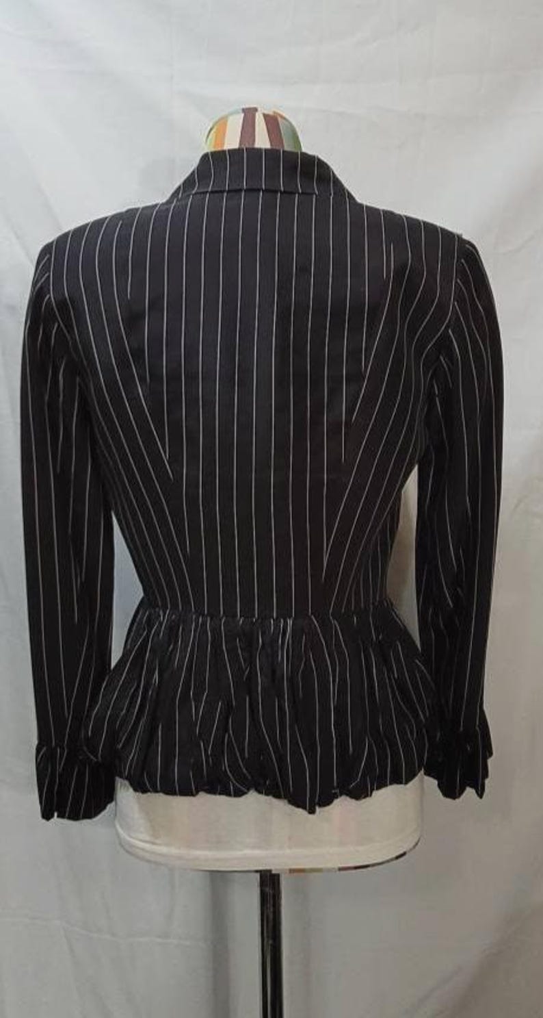 Silk Peplum Jacket: Anthropologie Black Pin Stripe Rocker, Size 2 imagem 3
