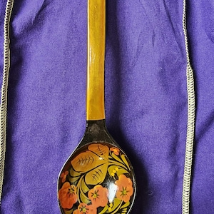 70&#39;s Russian Khokhloma Spoon &quot;Red Flowers&quot; Wooden Vintage Spoon Free Shipping