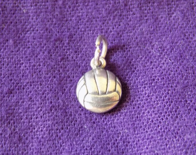 James Avery Volleyball Charm Avery RETIRED Volleyball Pendant Free