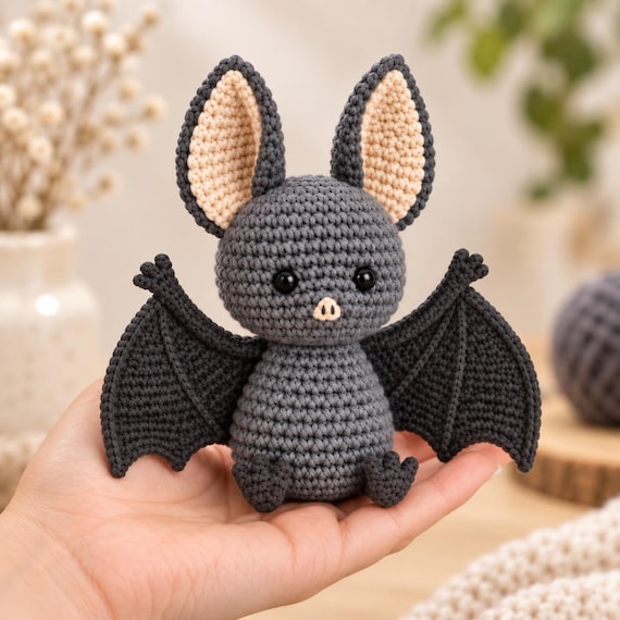 Beginner Crochet Bat Pattern PDF, Amigurumi Halloween Plush Toy (Digital Download)