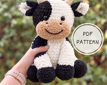 Patrón de vaca a crochet en PDF, Peluche de vaca sentada amigurumi de terciopelo, Peluche fácil para principiantes con hilo grueso, Tutorial de crochet para juguetes de animales de granja
