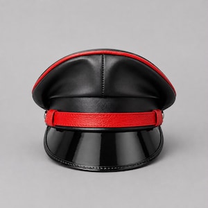 Czapka oficerska Muir Style z czarnej skóry, z czerwonym paskiem, z daszkiem lakierowanym, z daszkiem, nakrycie głowy na strój na noc