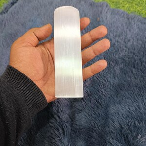 Natürlicher Selenit Harmonizer Zylinder | Kristall Heilstab | Reiki Energie Reiniger | Chakra Ausgleichsstein | Meditation Geschenk
