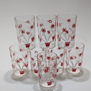 Swanky Swig Tumblers, Red Tulip Pattern Set Of 8