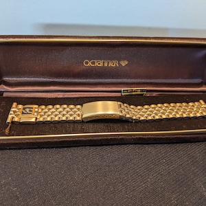 Oc tanner shop watches