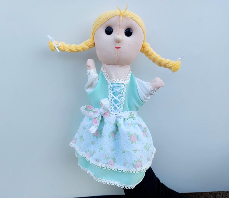 Lace Puppet Helga, the Girl in the Dirndl - Handpuppet - Etsy
