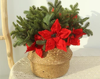Lot de 6 pics de sapin artificiels de Noël avec poinsettia pour compositions florales, décorations de Noël et remplissage de vases.