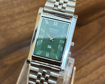 Vintage Seiko Green Dial Japanese Wrist Watch Stainless Steel Bracelet