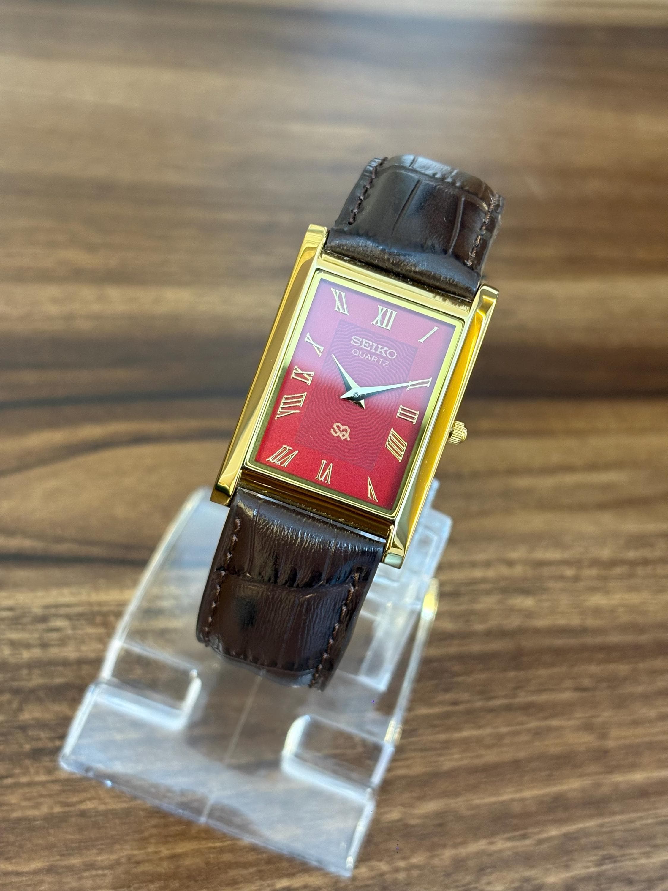 Seiko red watch - Etsy 日本