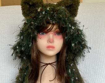 Capuche avec oreilles de chat vert mousse fait main : bonnet en tricot pelucheux Fairycore