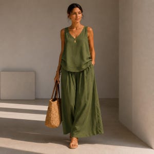 Damset i bomull och linne, ärmlös linne och vida byxor, bohemisk sommaroutfit, matchande set för vardagssemester