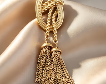 Gold Tassel Brooch Vintage Chain Pin Elegant Statement Jewelry Luxury Lapel Brooch Fashion Accessory Gift for Women