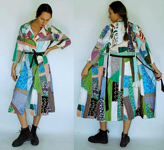vintage 1940s Patchwork Crazy Quilt Coat / Robe