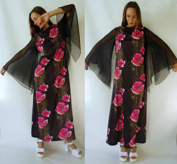 vintage 1970s Angel Sleeve Floral Maxi Dress / Gow