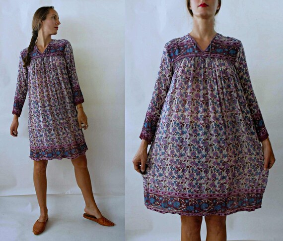 vintage 1970s India Cotton Gauze Purple Floral Blo