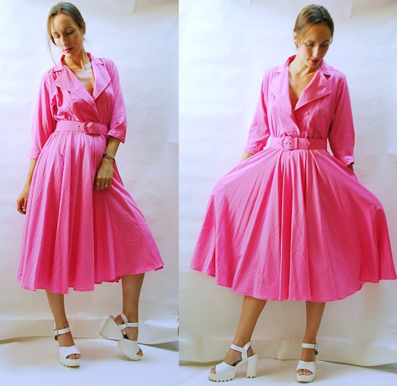 vintage 1980s Neon Bubblegum Pink Full Circle Belt