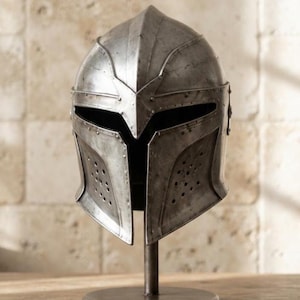 Casque de chevalier médiéval, casque d'armure gothique en acier pour guerrier, armure portable pour GN, costume de cosplay, équipement de reconstitution historique