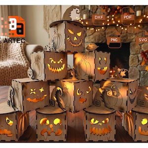 Può includere: Una collezione di lanterne cubiche in legno tagliate al laser con vari volti di zucca intagliati e disegni di zucche. Ogni cubo è illuminato dall'interno, proiettando una luce calda attraverso i ritagli. Include formati di file digitali.